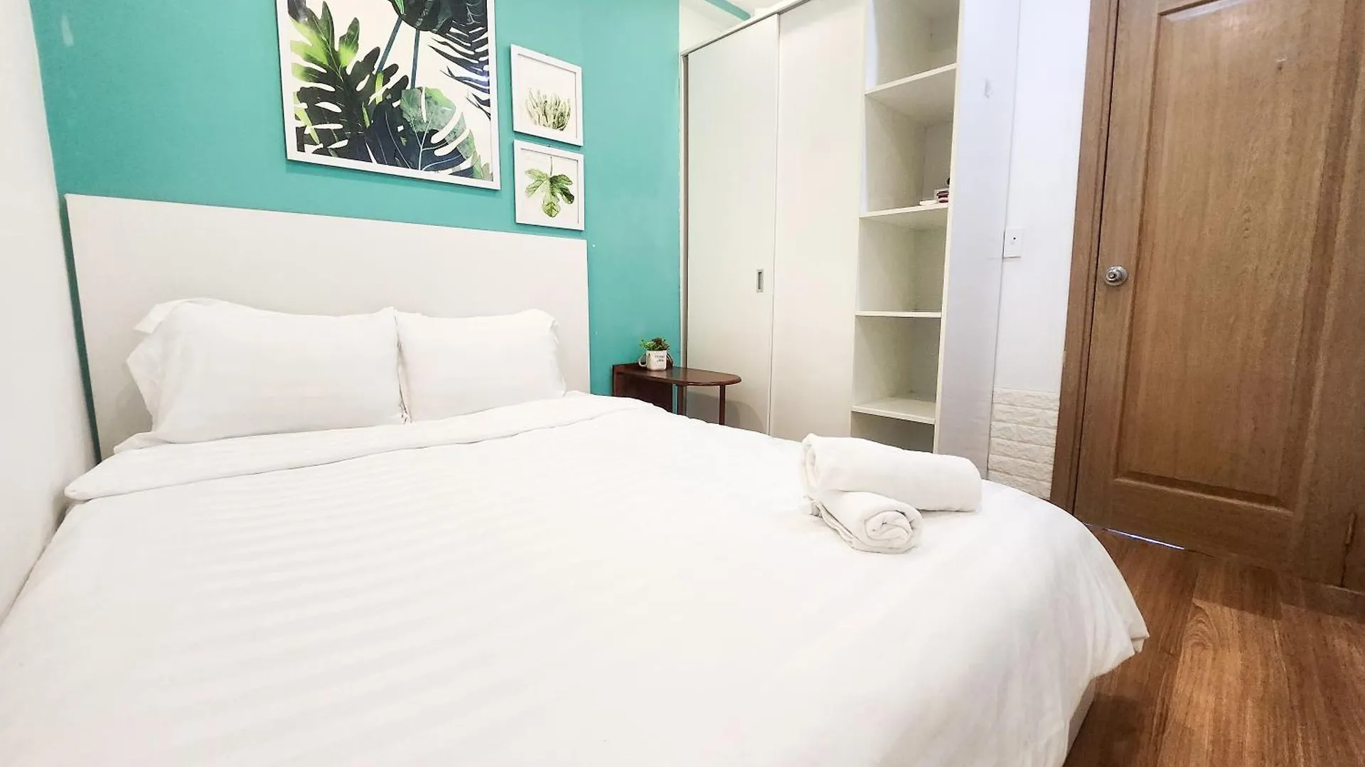 Sea View Apartment My Khe Beach Da Nang Vietnam