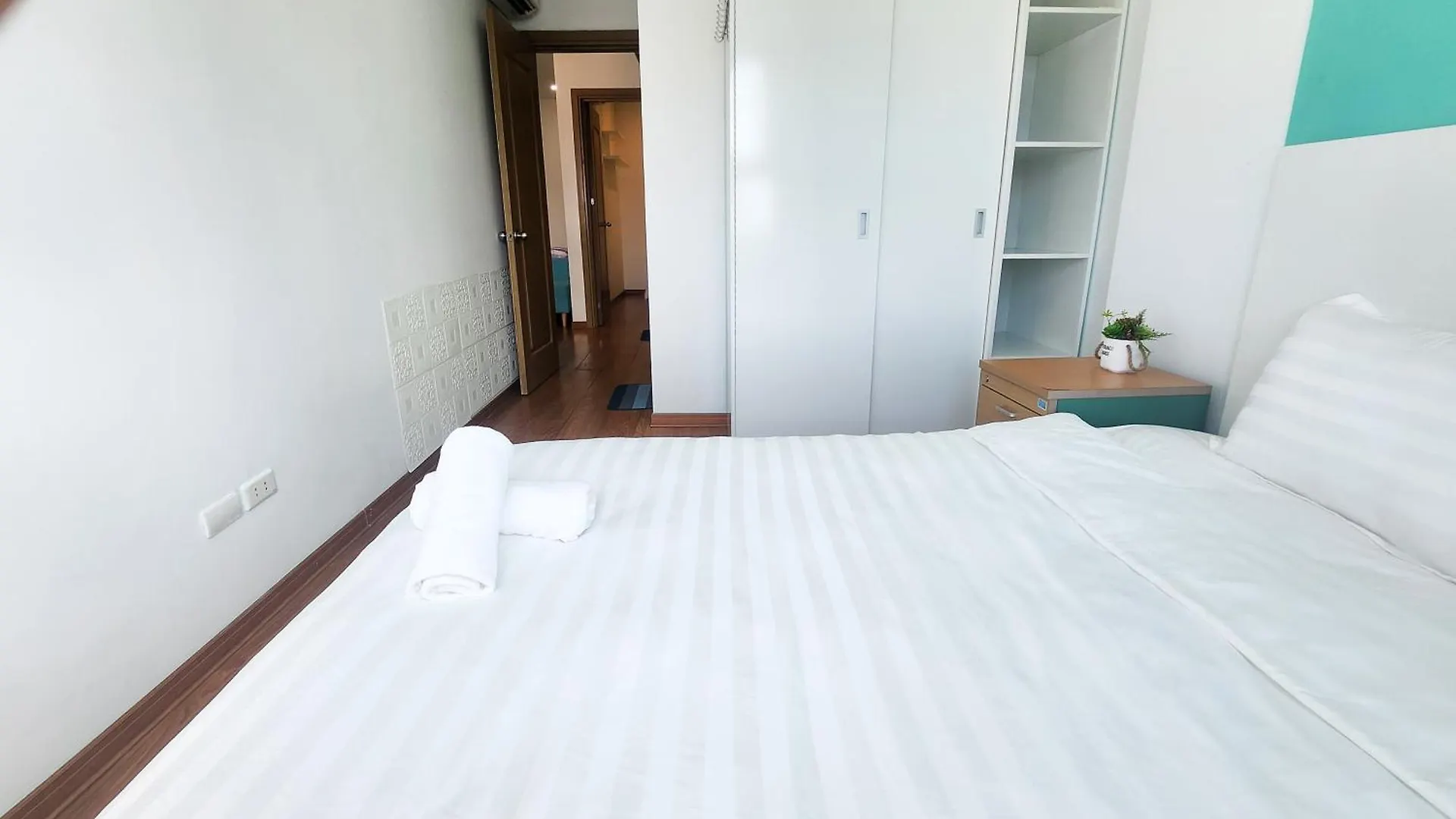 Sea View Apartment My Khe Beach Da Nang Vietnam