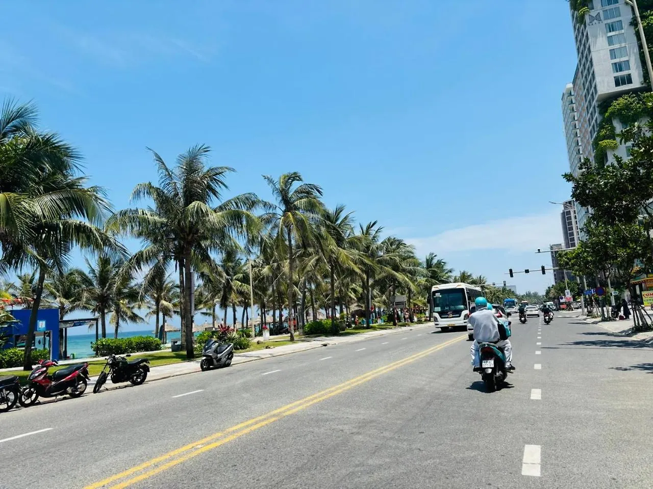 Sea View Apartment My Khe Beach Da Nang